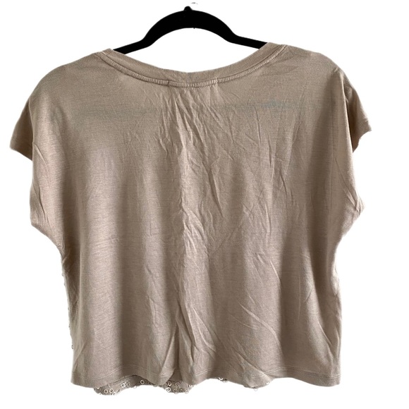 Forever 21 Crop Top, Short Sleeves, Sequins on the Front, Round Neckline, Size S - Picture 2 of 4